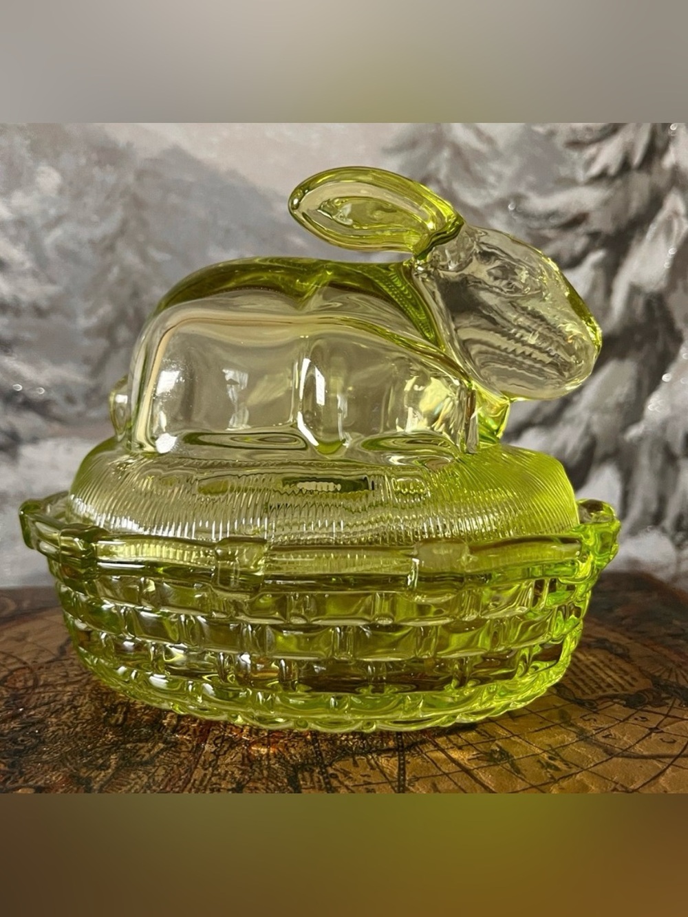 Vintage Chartreuse Yellow-Green Bunny Covered Dish Rabbit LE Smith